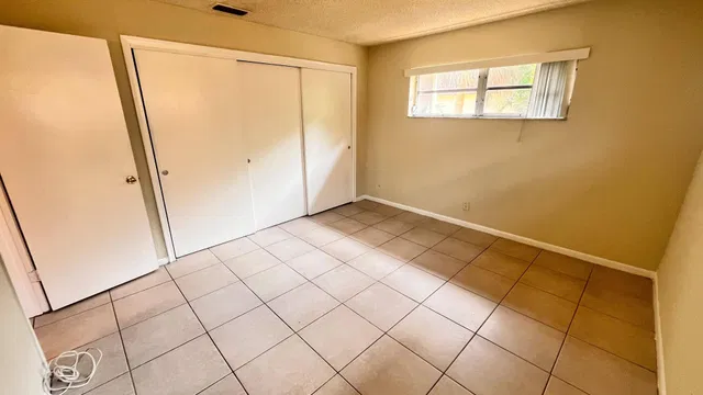  Unit Unit 206 photo 15