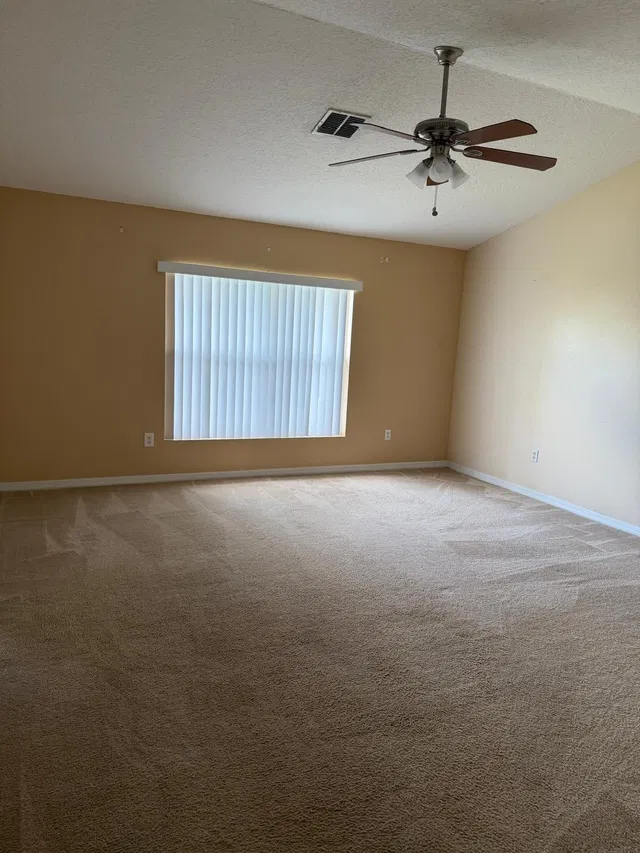 Residence photo 8
