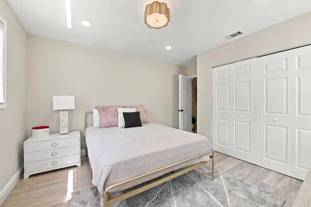  Residence photo 25