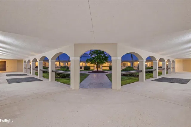 Residence photo 19