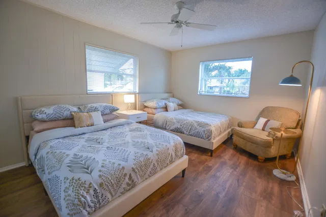  Residence photo 15