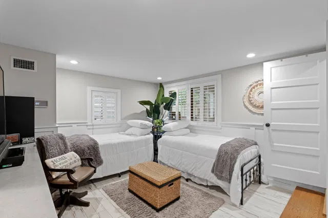  Residence photo 25