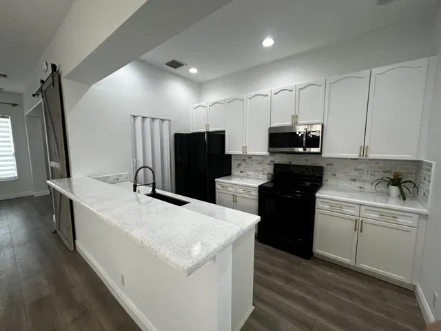 Residence photo 7