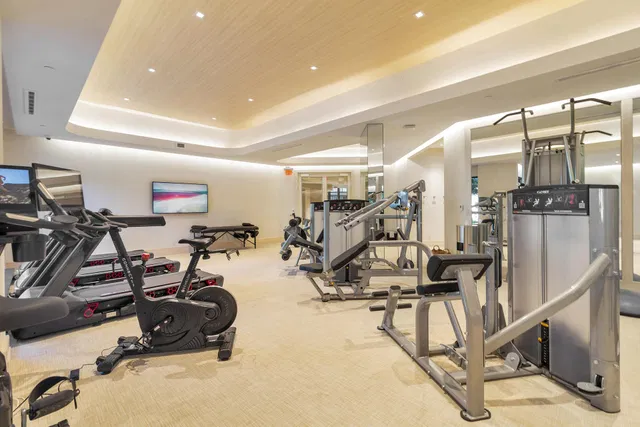 Sloan's Curve Palm Beach Unit 507s photo 46