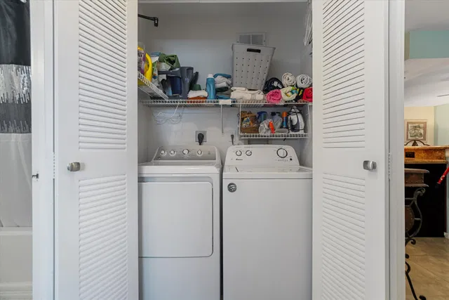 Unit 302 photo 13