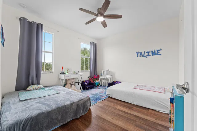Residence photo 25
