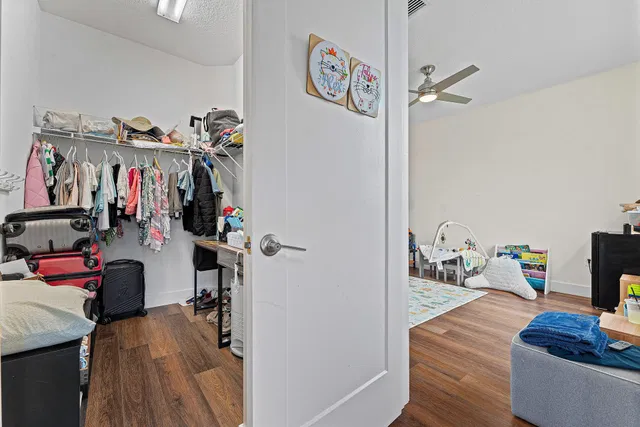  Residence photo 21