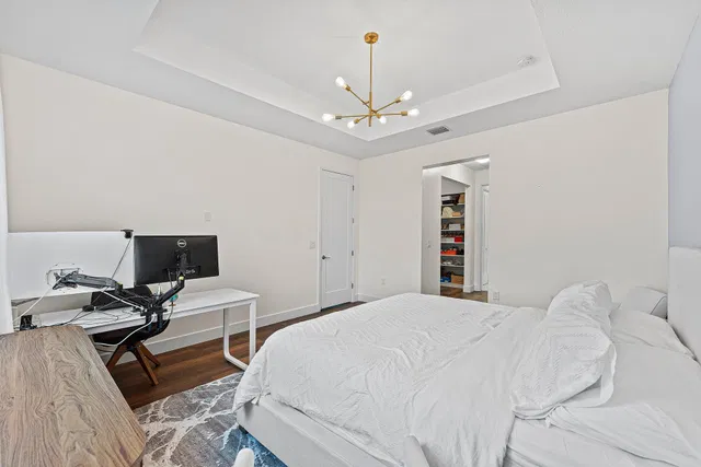  Residence photo 30