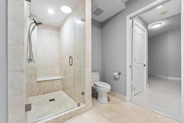 One City Plaza Unit Unit 820 photo 20