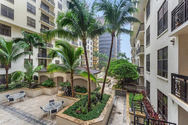 One City Plaza Unit Unit 820 photo 24