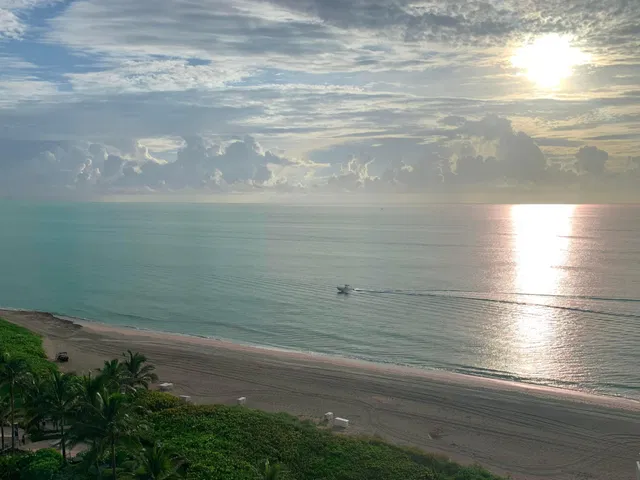 550 S Ocean Boca Unit 1202 photo 16