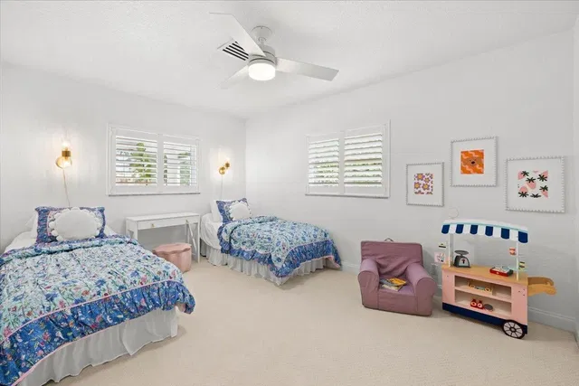 Residence photo 28