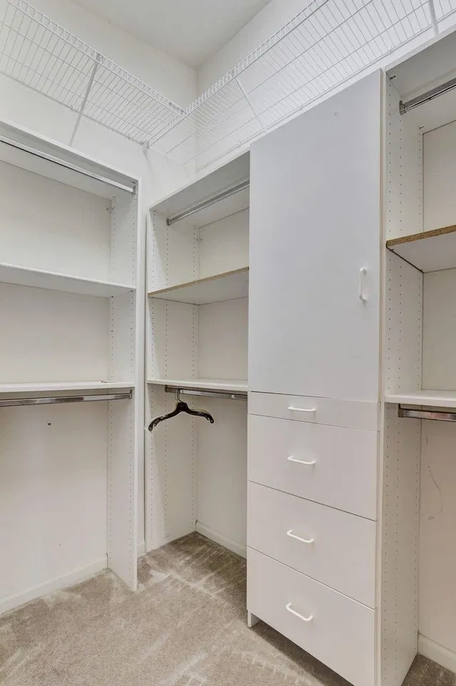  Residence photo 24