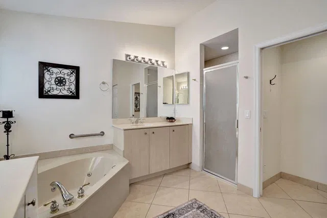  Residence photo 27