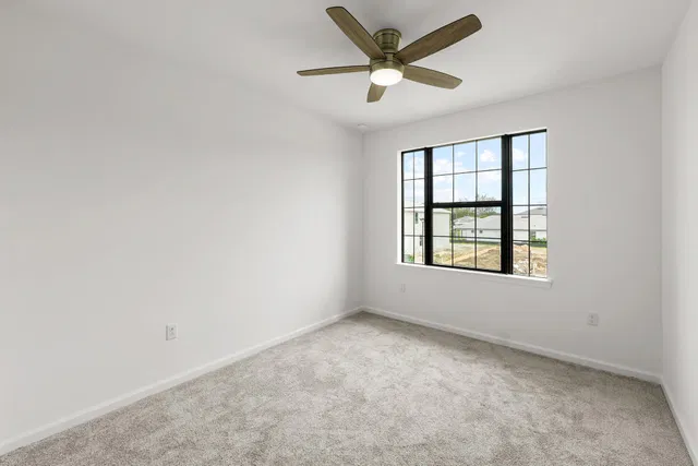  Residence photo 19
