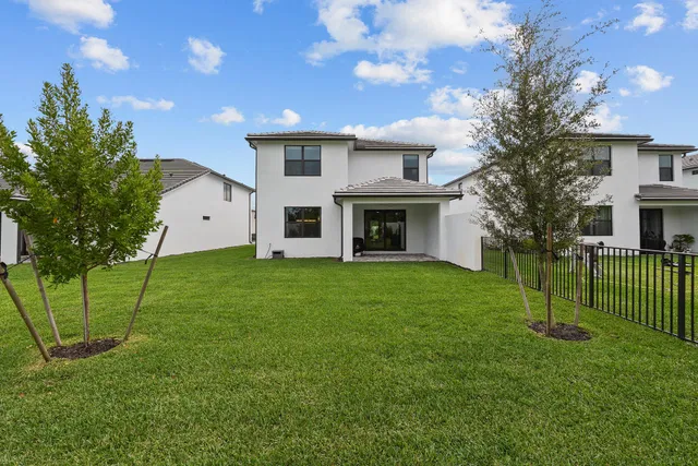 Residence photo 35