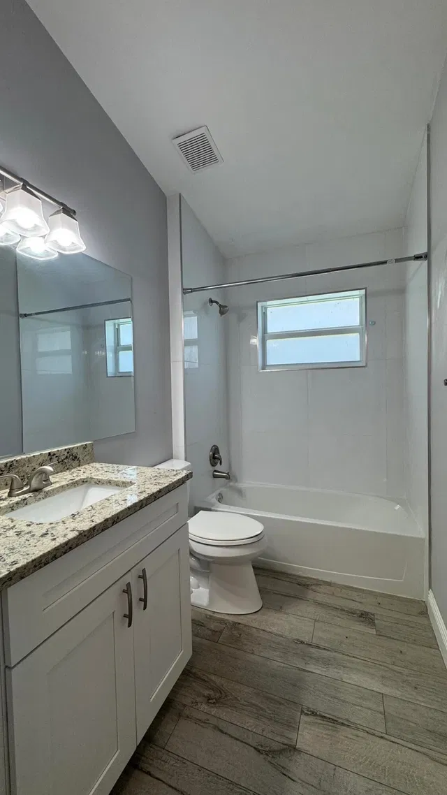Residence photo 15