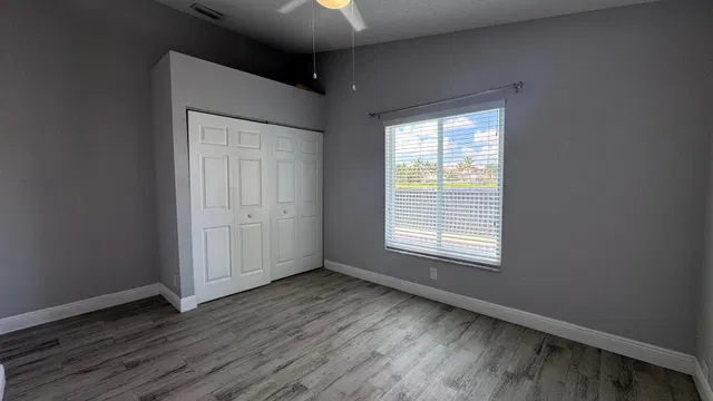Residence photo 17