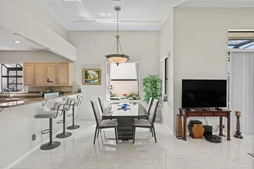 Residence photo 13