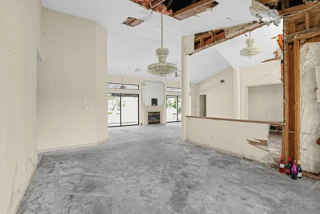  Residence photo 11