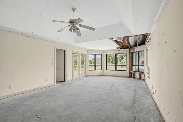  Residence photo 25