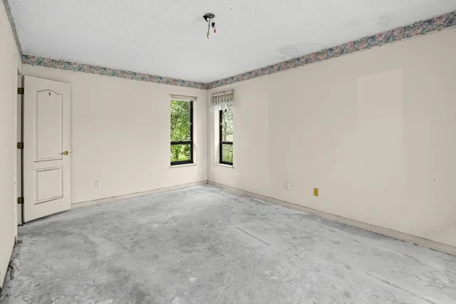  Residence photo 27