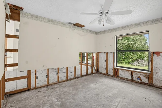 Residence photo 29