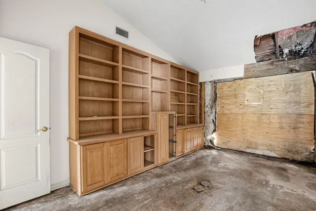  Residence photo 35