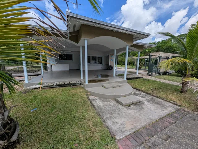 Residence photo 4