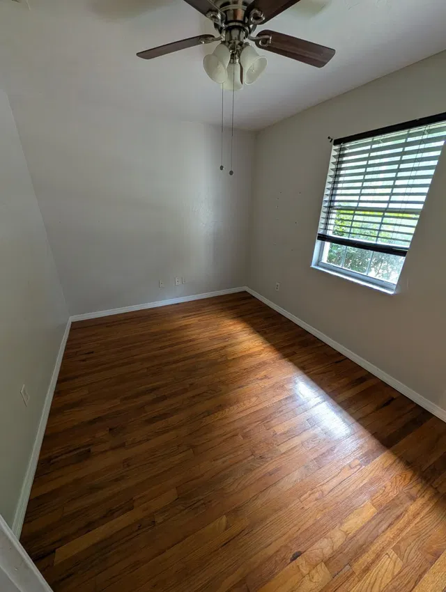 Residence photo 6