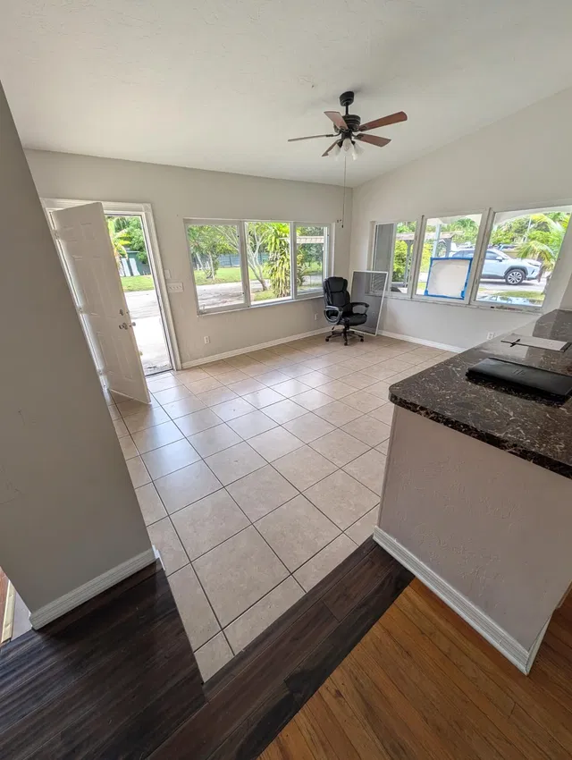 Residence photo 14