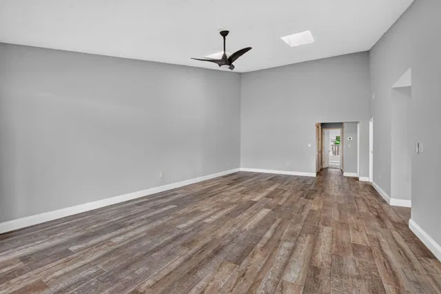  Residence photo 18