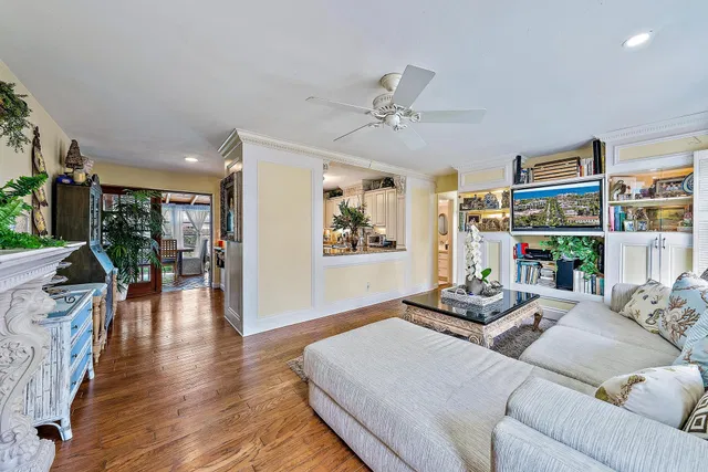 SoSo West Palm Beach Residence photo 8
