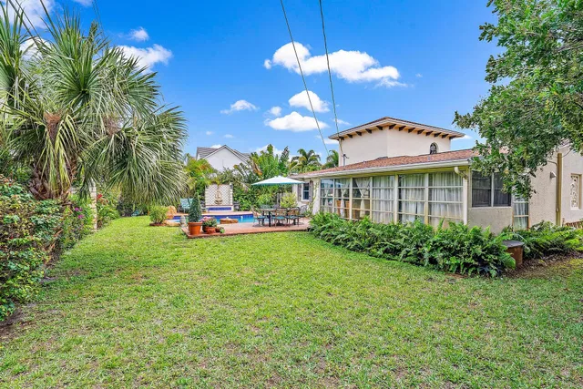 SoSo West Palm Beach Residence photo 17