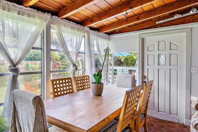 SoSo West Palm Beach Residence photo 27