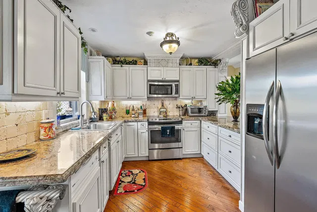 SoSo West Palm Beach Residence photo 33