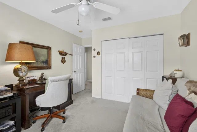 Residence photo 31