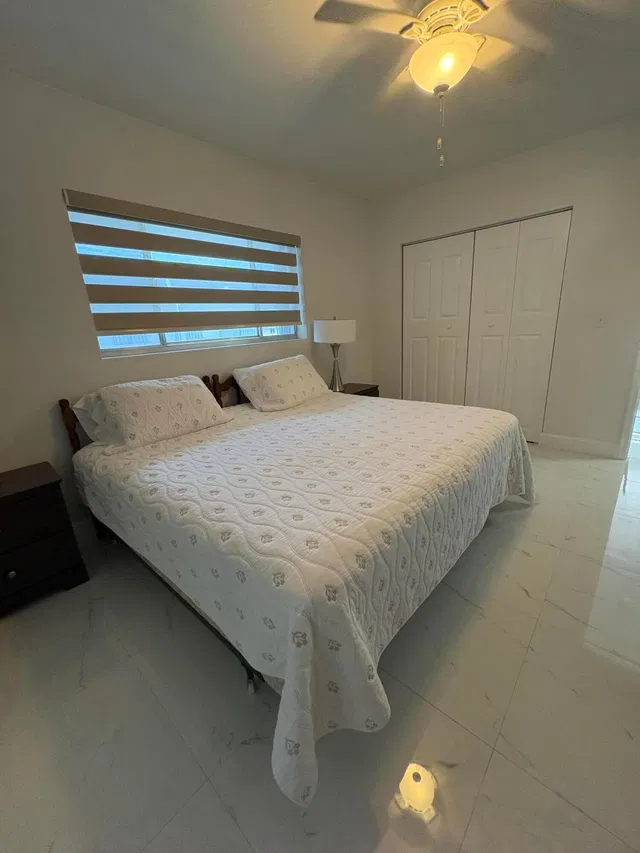 Unit 202 photo 7