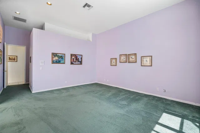  Residence photo 18