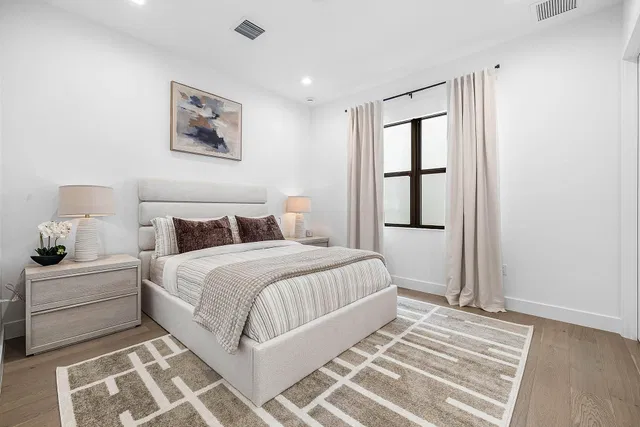 Residence photo 11
