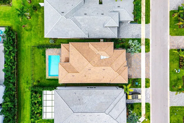 Residence photo 3