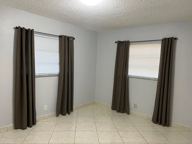  Unit 8267 photo 9