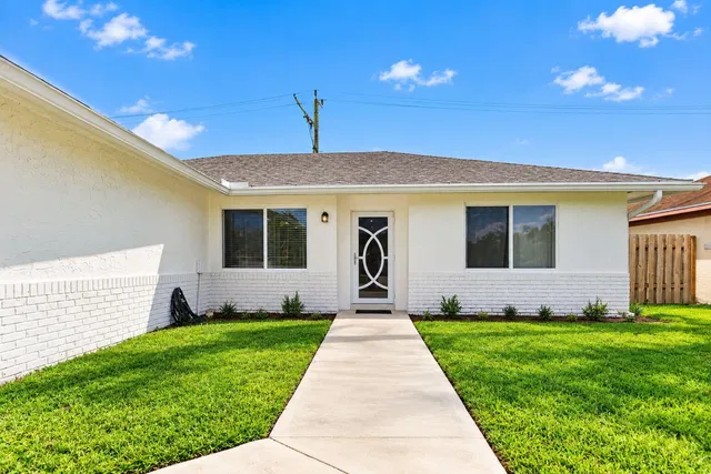  Residence photo 6