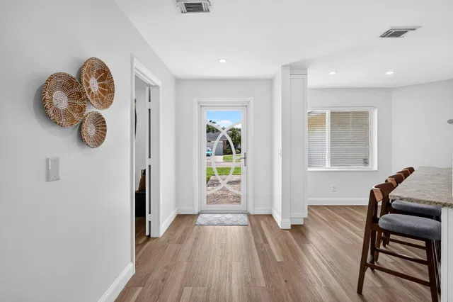  Residence photo 7