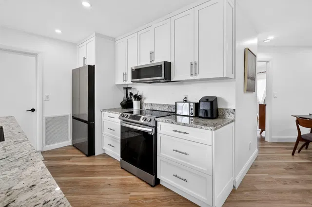  Residence photo 19