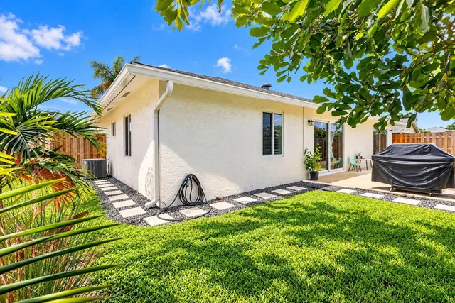  Residence photo 36