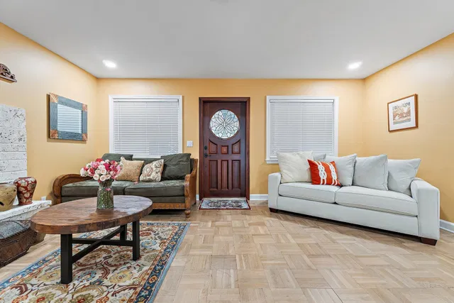 Palm Beach Shores Residence photo 5