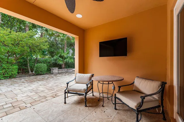 Palm Beach Shores Residence photo 30