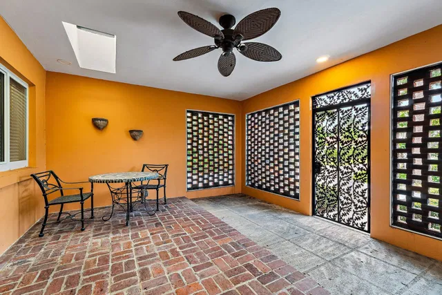 Palm Beach Shores Residence photo 32