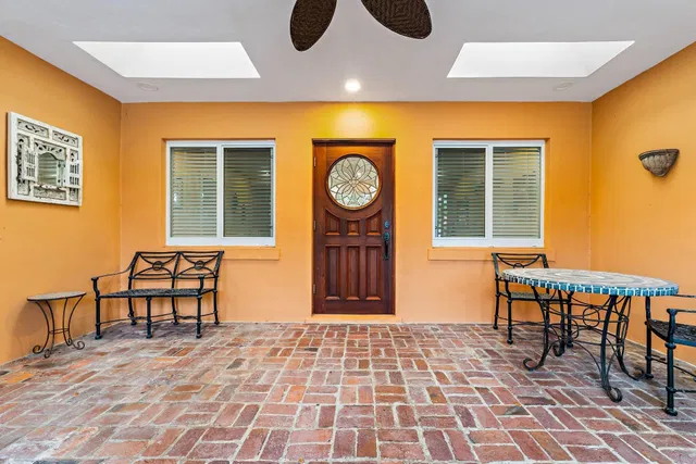 Palm Beach Shores Residence photo 33